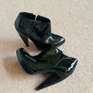 Black short boots